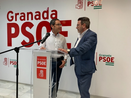 Miguel Ángel Fernández Madrid y Baldomero Oliver en rueda de prensa (PSOE) Miguel Ángel Fernández Madrid y Baldomero Oliver en rueda de prensa (PSOE)