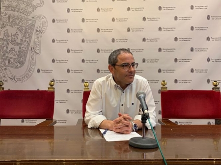 Miguel Ángel Fernández Madrid en rueda de prensa (PSOE) Miguel Ángel Fernández Madrid en rueda de prensa (PSOE)
