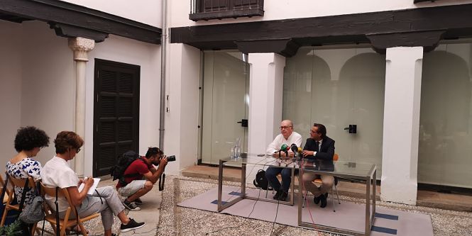 Presentación de Poesía en el Jardín (JUNTA)