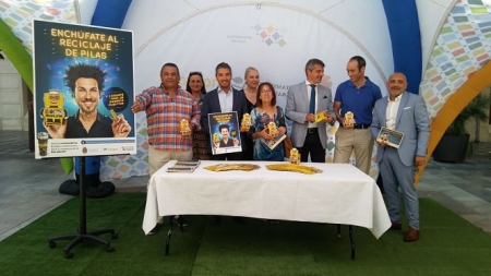 Campaña de recogida de pilas realizada por el Ayuntamiento de Granada (AYTO. GRANADA) Campaña de recogida de pilas realizada por el Ayuntamiento de Granada (AYTO. GRANADA)