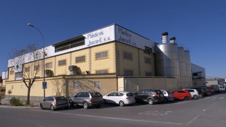 Sede de Plásticos Juncaril en el Polígono Juncaril de Albolote (JUNTA) Sede de Plásticos Juncaril en el Polígono Juncaril de Albolote (JUNTA)
