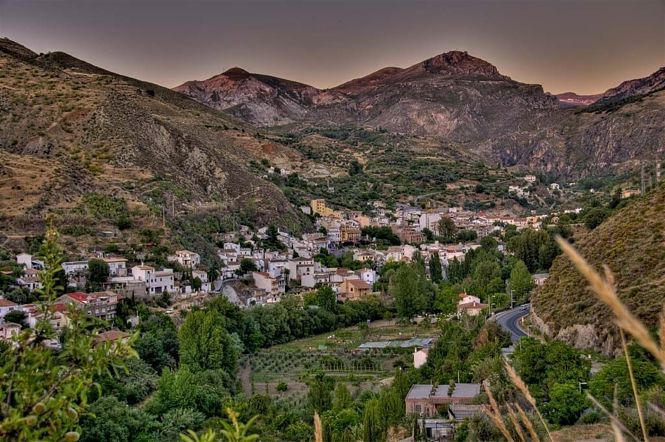 Panorámica de Monachil (AYTO. MONACHIL) 