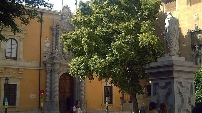 Facultad de derecho de la Universidad de Granada (UGR) 