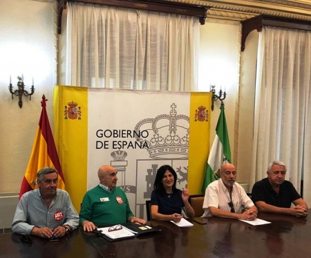La subdelegada del gobierno se ha reunido con los sindicatos (CCOO) La subdelegada del gobierno se ha reunido con los sindicatos (CCOO)