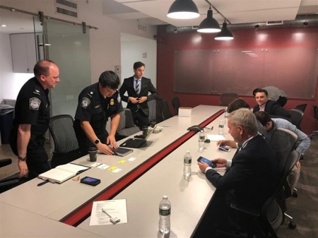 El presidente de la Autoridad Portuaria en la Aduana de Nueva York (PUERTO DE MOTRIL) El presidente de la Autoridad Portuaria en la Aduana de Nueva York (PUERTO DE MOTRIL)