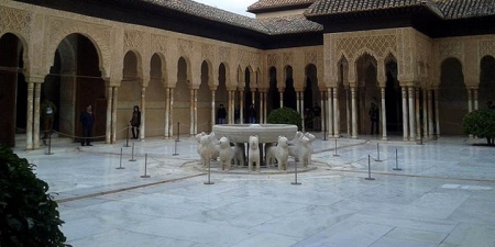 Vista panorámica del Patio de los Leones Vista panorámica del Patio de los Leones