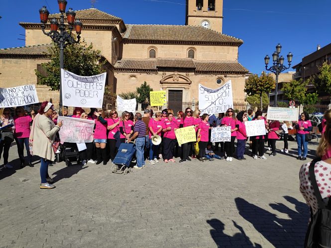 Trabajadoras de ayuda a domicilio ante la protesta (CCOO)