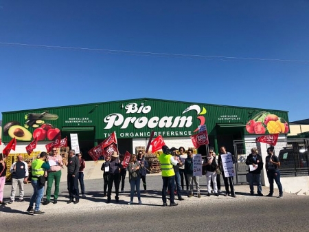Concentración en la sede de Procam (UGT) Concentración en la sede de Procam (UGT)