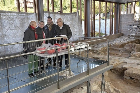 Visita institucional al Palacio de Mohamed II (JAVIER ALGARRA) 
