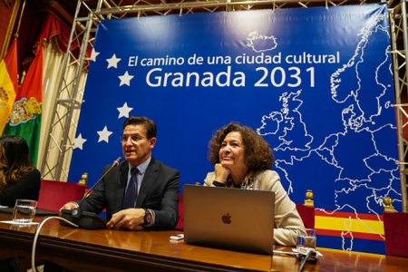 El Alcalde de Granada junto a la rectora de la UGR (AYTO. GRANADA) El Alcalde de Granada junto a la rectora de la UGR (AYTO. GRANADA)