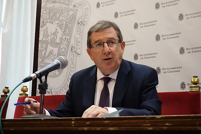Luis González, Concejal de Economía en el Ayuntamiento de Granada (JAVIER ALGARRA) 
