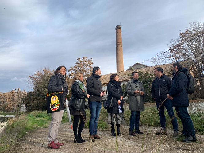 Visita a la azucarera (PSOE)
