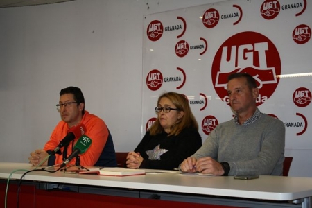 Miembros del Comité de Empresa en rueda de prensa (UGT) Miembros del Comité de Empresa en rueda de prensa (UGT)