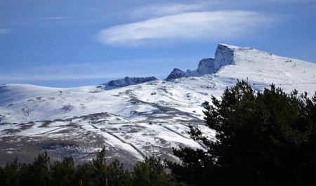 Vista del Pico Veleta en Sierra Nevada (112 ANDALUCÍA) Vista del Pico Veleta en Sierra Nevada (112 ANDALUCÍA)