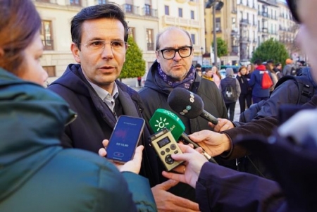 El portavoz del Grupo Municipal Socialista en el Ayuntamiento de Granada, Francisco Cuenca (PSOE) El portavoz del Grupo Municipal Socialista en el Ayuntamiento de Granada, Francisco Cuenca (PSOE)