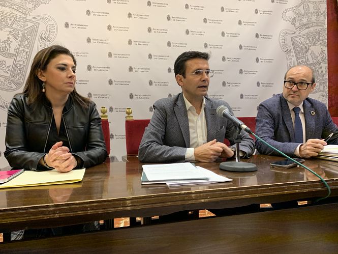 Francisco Cuenca en rueda de prensa (PSOE)