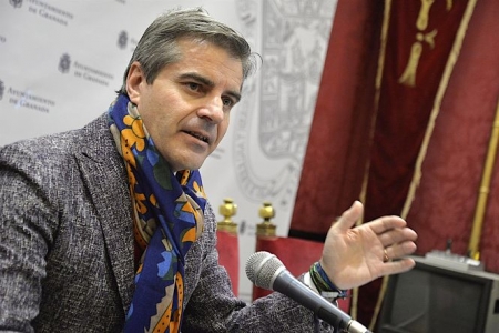 El concejal César Díaz en una rueda de prensa (AYUNTAMIENTO) 