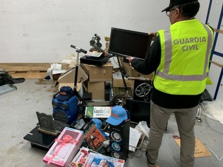Objetos recuperados por la Guardia Civil (GUARDIA CIVIL) Objetos recuperados por la Guardia Civil (GUARDIA CIVIL)