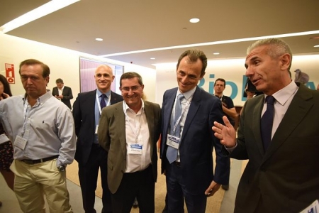 El ministro de Ciencia e Innovación, Pedro Duque, en imagen de archivo en Granada (JULIO GROSSO/DIPUTACIÓN) El ministro de Ciencia e Innovación, Pedro Duque, en imagen de archivo en Granada (JULIO GROSSO/DIPUTACIÓN)