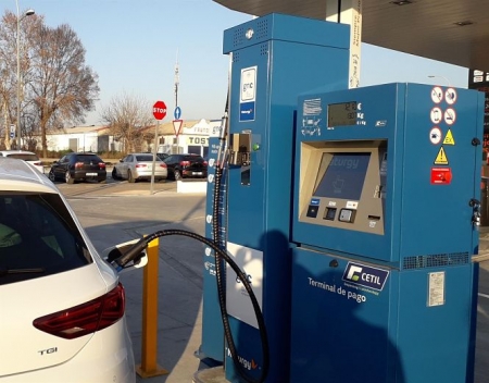 Primera estación de carga de gas natural para vehículos en la provincia (NATURGY) Primera estación de carga de gas natural para vehículos en la provincia (NATURGY)