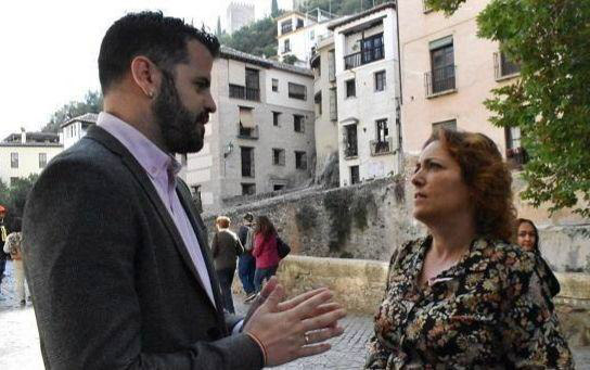 Mari Carmen Pérez y Chus Fernández (IU) 
