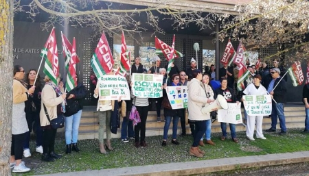 Concentración en la sede de Tempo (CCOO) Concentración en la sede de Tempo (CCOO)