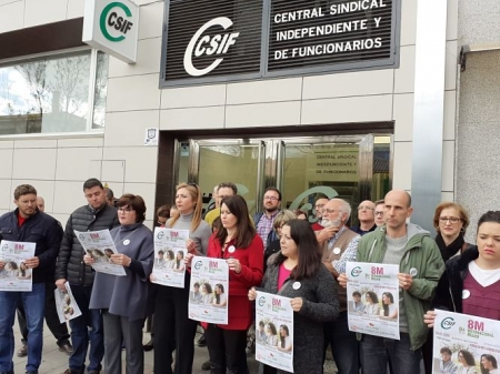 Lectura del Manifiesto por parte del CSIF (CSIF) Lectura del Manifiesto por parte del CSIF (CSIF)