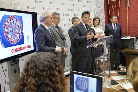 Luis Salvador ha explicado el protocolo de actuación contra el coronavirus (JAVIER ALGARRA) Luis Salvador ha explicado el protocolo de actuación contra el coronavirus (JAVIER ALGARRA)