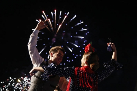 Inauguracion de la feria del Corpus 2019 en Granada con el encendido del recinto