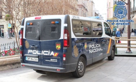 Furgón policial (POLICÍA NACIONAL) Furgón policial (POLICÍA NACIONAL)