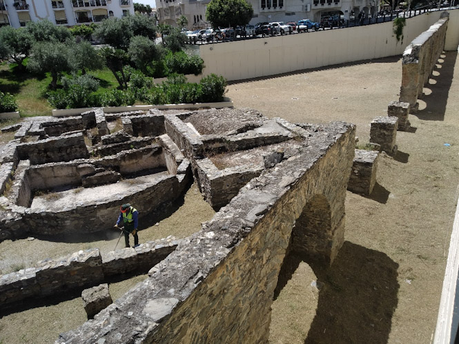 Limpieza del acueducto romano de Almuñécar (AYTO. ALMUÑECAR) 
