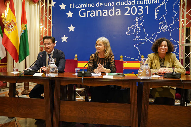 Patricia Del Pozo durante una visita a Granada (AYUNTAMIENTO / ARCHIVO) 