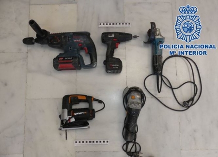 Imagen de las herramientas recuperadas (POLICÍA NACIONAL) Imagen de las herramientas recuperadas (POLICÍA NACIONAL)
