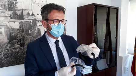 El Delegado de Justicia, Gustavo Rodríguez xon als gafas protectoras (JUNTA) El Delegado de Justicia, Gustavo Rodríguez xon als gafas protectoras (JUNTA)