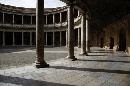La Alhambra de Granada sin turistas por la crisis del coronavirus (ÁLEX CÁMARA - EUROPA PRESS) La Alhambra de Granada sin turistas por la crisis del coronavirus (ÁLEX CÁMARA - EUROPA PRESS)