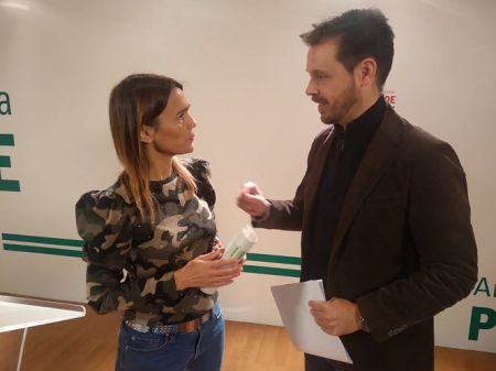 Olga Manzano y Juan José Martín Arcos (PSOE) Olga Manzano y Juan José Martín Arcos (PSOE)