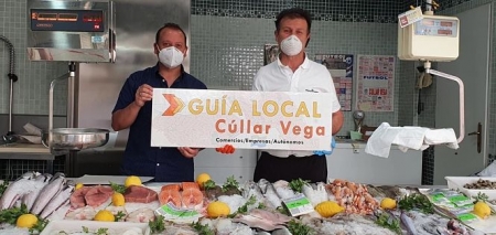 Presentación de la guia en una pescaderia del municipio (AYTO. CÚLLAR VEGA) Presentación de la guia en una pescaderia del municipio (AYTO. CÚLLAR VEGA)