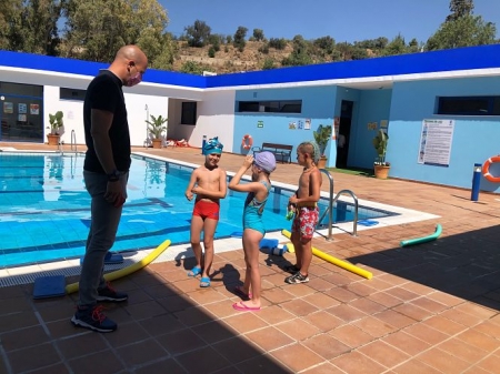 Inicio de la campaña de natación en Órgiva (AYTO. ÓRGIVA) Inicio de la campaña de natación en Órgiva (AYTO. ÓRGIVA)