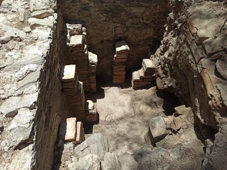 Limpieza de los restos arqueológicos del Cotobro (AYTO. ALMUÑECAR) Limpieza de los restos arqueológicos del Cotobro (AYTO. ALMUÑECAR)