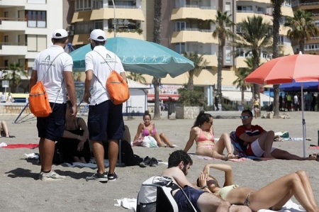 Vigilantes de playa de la Junta en una imagen de archivo (ALEX ZEA - EUROPA PRESS) Vigilantes de playa de la Junta en una imagen de archivo (ALEX ZEA - EUROPA PRESS)