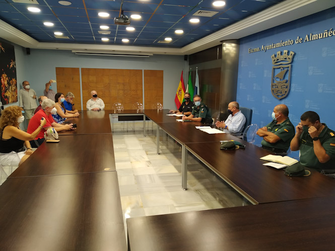 Imagen de la reunión (AYTO. ALMUÑECAR) 