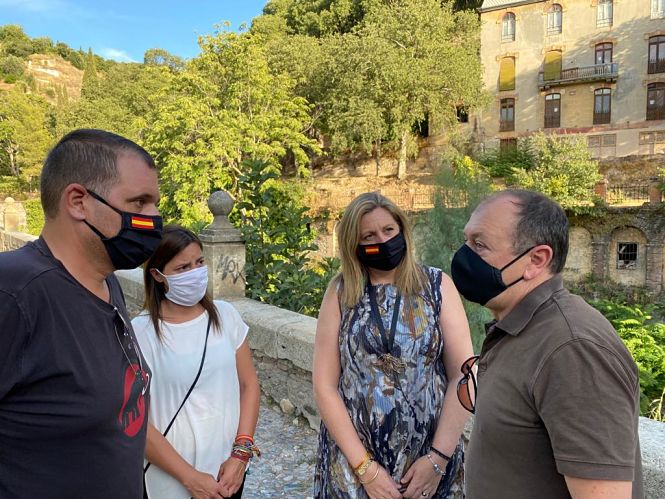 Visita del Grupo Municipal de VOX al Albaicín (VOX) 
