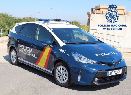 Coche patrulla de Policía Nacional (POLICÍA NACIONAL EN GRANADA) Coche patrulla de Policía Nacional (POLICÍA NACIONAL EN GRANADA)