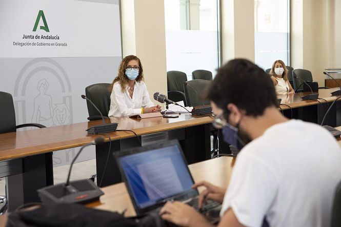 La delegada de Educación, Deporte, Igualdad, Políticas Sociales y Conciliación de la Junta en Granada, Ana Berrocal, en una imagen de archivo (JM GRIMALDI/JUNTA) 