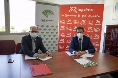 Firma del acuerdo entre Unicaja Banco y la Cooperativa Granada La Palma (UNICAJA BANCO) Firma del acuerdo entre Unicaja Banco y la Cooperativa Granada La Palma (UNICAJA BANCO)