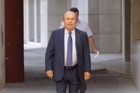 El exalcalde de Granada José Torres Hurtado llegando a los juzgados de la Caleta en una imagen de archivo (EUROPA PRESS) 
