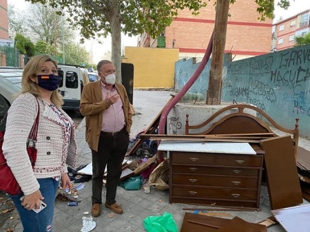 La Concejal de Vox, Beatriz Sánchez Agustino ha visitado la zona norte (VOX) La Concejal de Vox, Beatriz Sánchez Agustino ha visitado la zona norte (VOX)