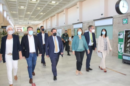 Sandra García ha visitado el aeropuerto García Lorca (SUBDELEGACIÓN) Sandra García ha visitado el aeropuerto García Lorca (SUBDELEGACIÓN)
