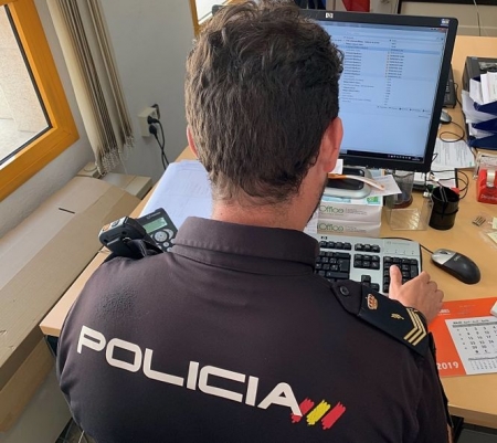 Investigación de la Policía Nacional en una imagen de archivo (POLICÍA NACIONAL) 
