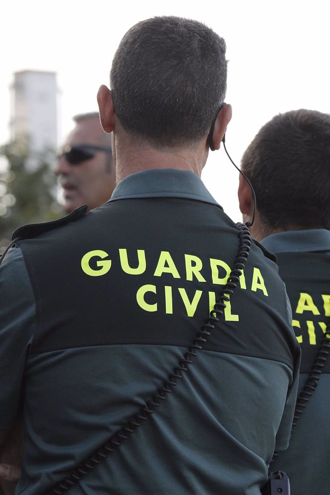 Agentes de la Guardia Civil 